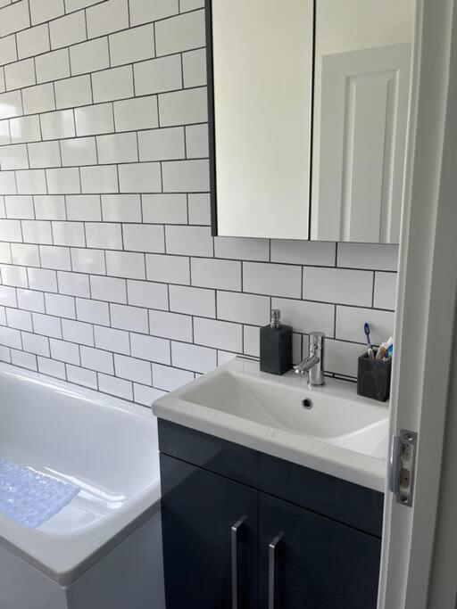 Castle Court Apartment Londyn Zewnętrze zdjęcie